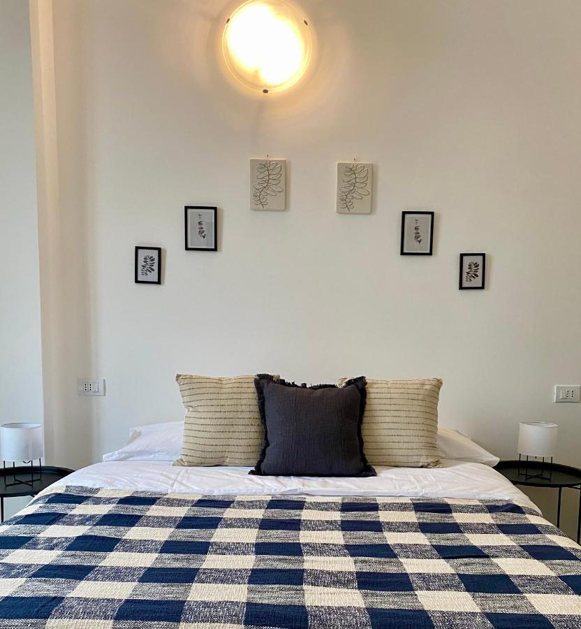 Casa Amedeo Bed & Breakfast Cenova Dış mekan fotoğraf
