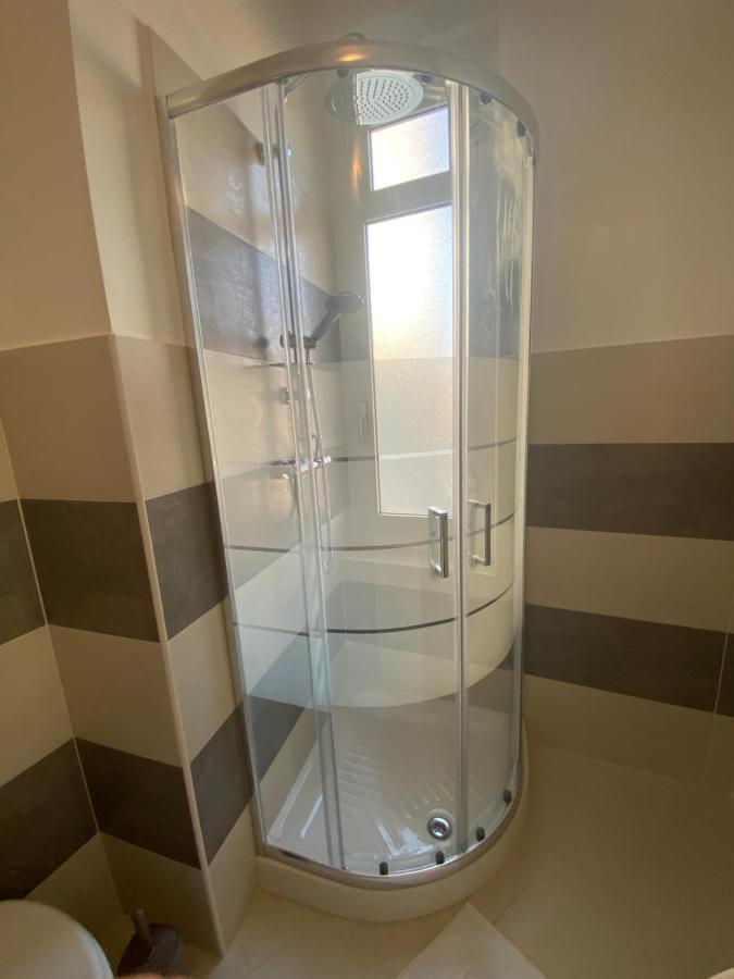 Casa Amedeo Bed & Breakfast Cenova Dış mekan fotoğraf